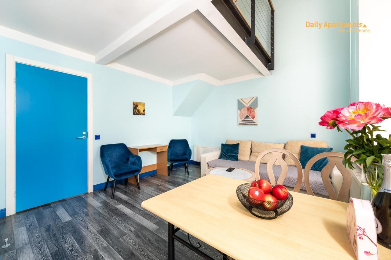 Daily Apartments - Duplex Apartment Tallinn Exteriör bild